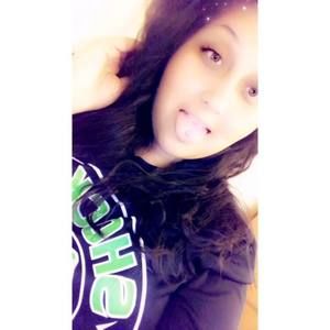 Meet your Posher, Danielle